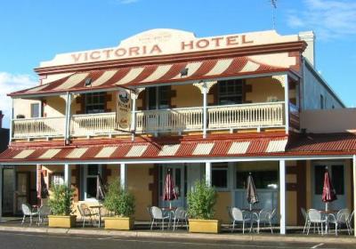 Victoria Hotel Bar