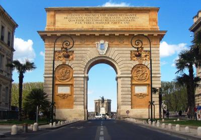 Porte Du Peyrou