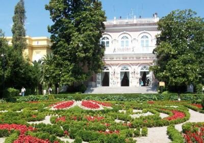 Villa Angiolina And Museum Of Croatian Tourism