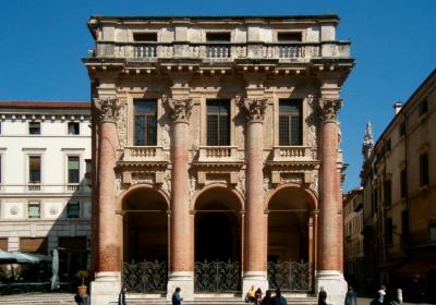 Loggia Del Capitaniato