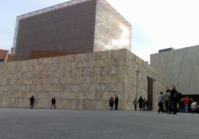Ohel Jakob Synagogue