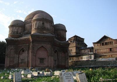 Badshah Tomb