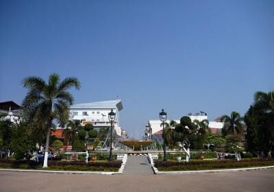 Nam Phou Fountain