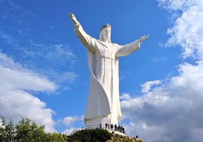 Statue Of Christ The King