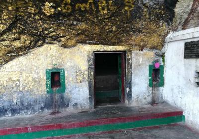 Dungeshwari Cave Temples