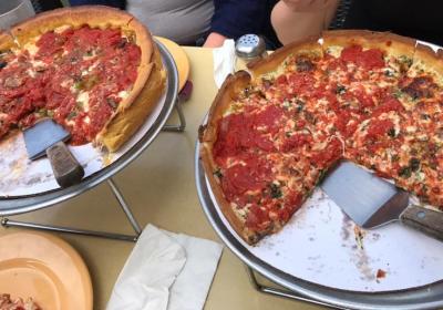 Chicago's Pizza Ravenswood