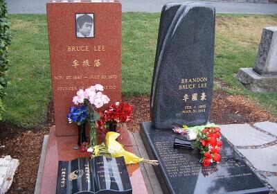Brandon Lee And Bruce Lee's Grave Site