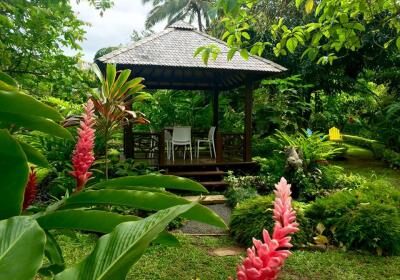 Maire Nui Gardens And Cafe