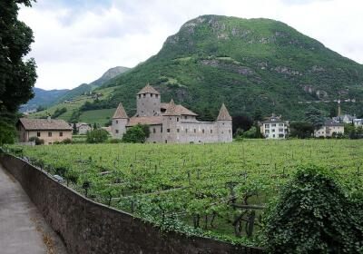 Mareccio Castle