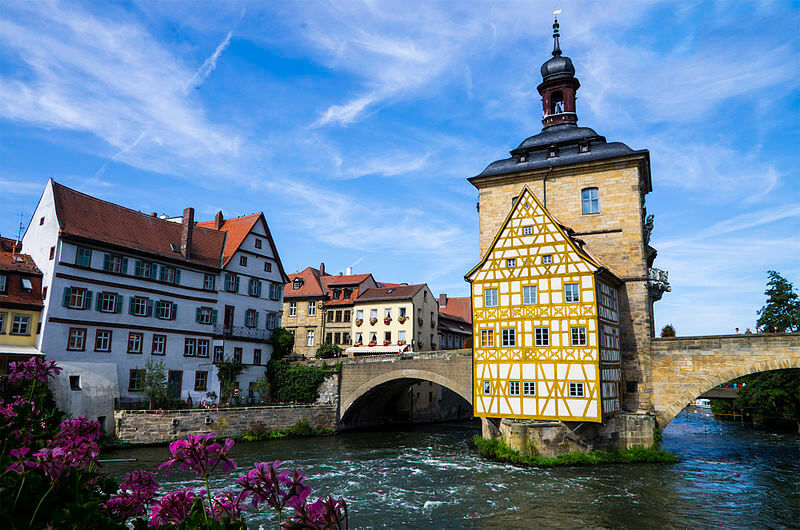 media_gallery-2018-08-13-6-German_towns_376e1d76599fbfacdc096935c779071b.jpg