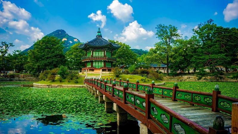 romantic honeymoon destination in asia