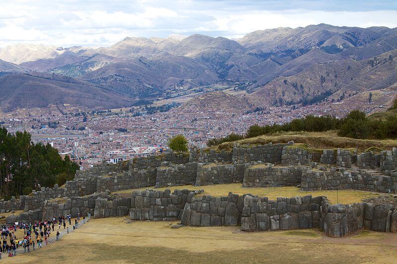 media_gallery-2019-06-20-10-800px_Peru___Sacred_Valley___Incan_Ruins_182___Sacsaywam__n_overlooking_Cusco__8114525591__a89ce90b8bb4e9ceb94b16a4de42e156.jpg