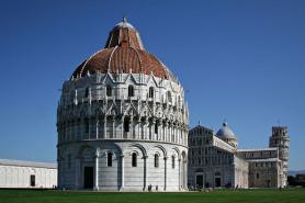 Florence Wonders Walking Tour with Uffizi AM and Accademia AM