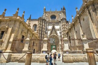11 days tour to Portugal and Andalucia with departure from Barcelona