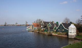 Daily Tour To Volendam, Edam, and Windmills from Amsterdam