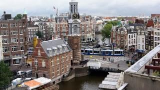 Marken, Volendam, Windmills And Amsterdam Combination Tour plus 1hr Canal cruise