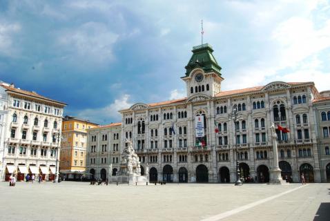 Piazza Dell'Unita D'Italia, Trieste | Ticket Price | Timings | Address ...