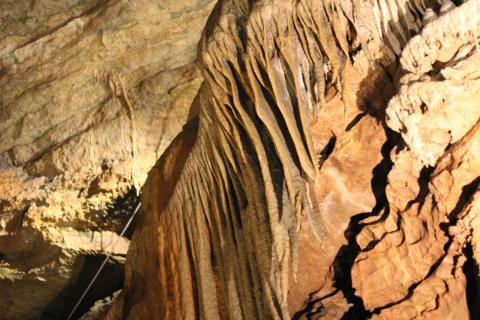 Talking Rocks Cavern, Branson | Ticket Price | Timings | Address: TripHobo