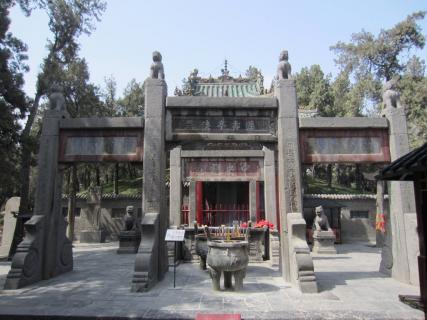 Guanlin Temple, Luoyang | Ticket Price | Timings | Address: TripHobo