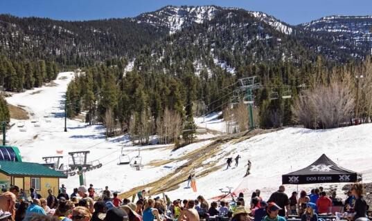 Lee Canyon Ski And Snowboard Resort, Las Vegas | Ticket Price | Timings |  Address: TripHobo