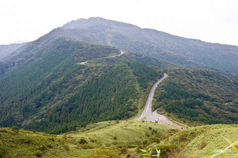 Lake Ashinoko Sky Line, Hakone | Ticket Price | Timings | Address: TripHobo