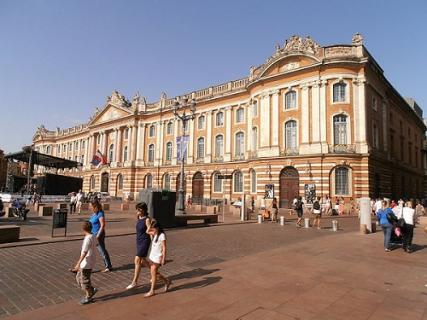 Place Du Capitole, Toulouse | Ticket Price | Timings | Address: TripHobo