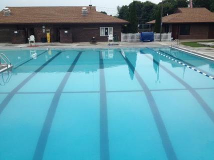 Wolfe Park Swimming Pool
