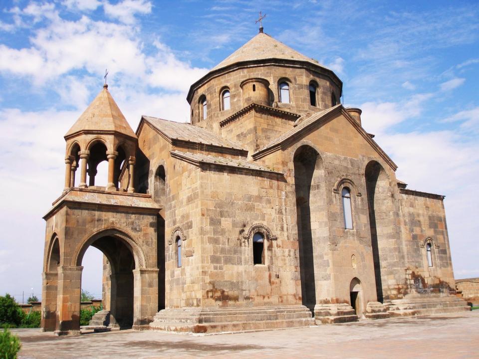 Samatya Tour-The Armenian District: Triphobo