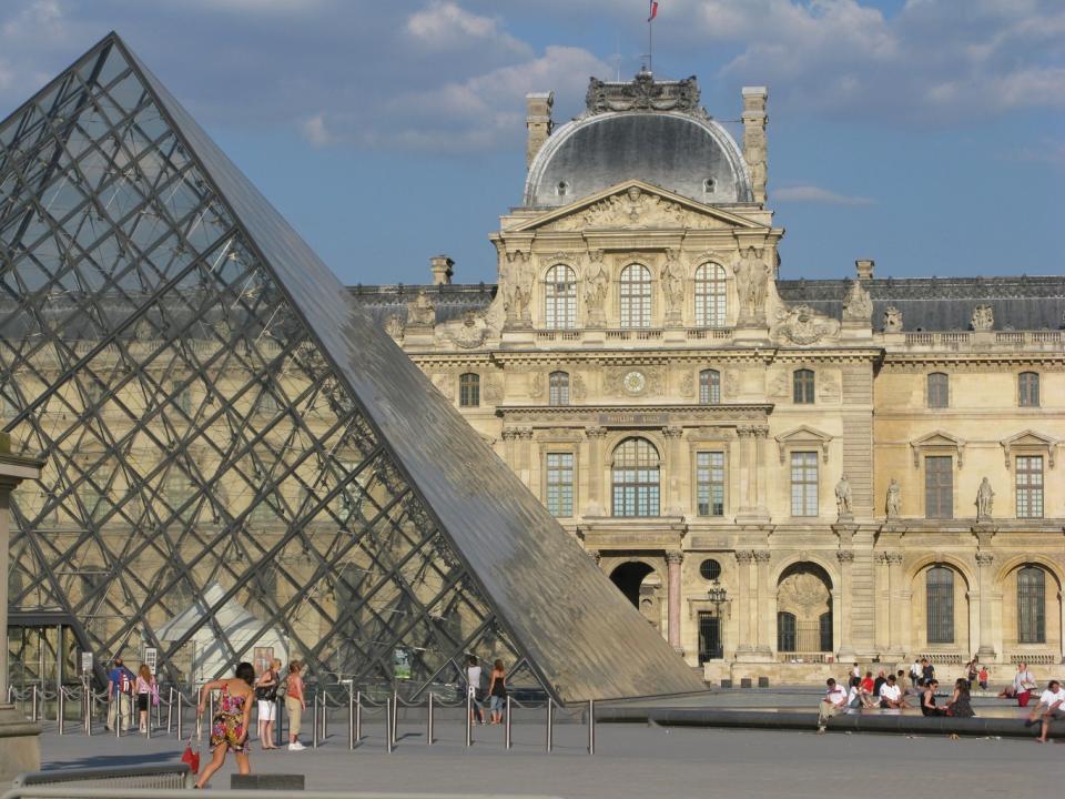 Louvre Museum Highlights For Families - Paris