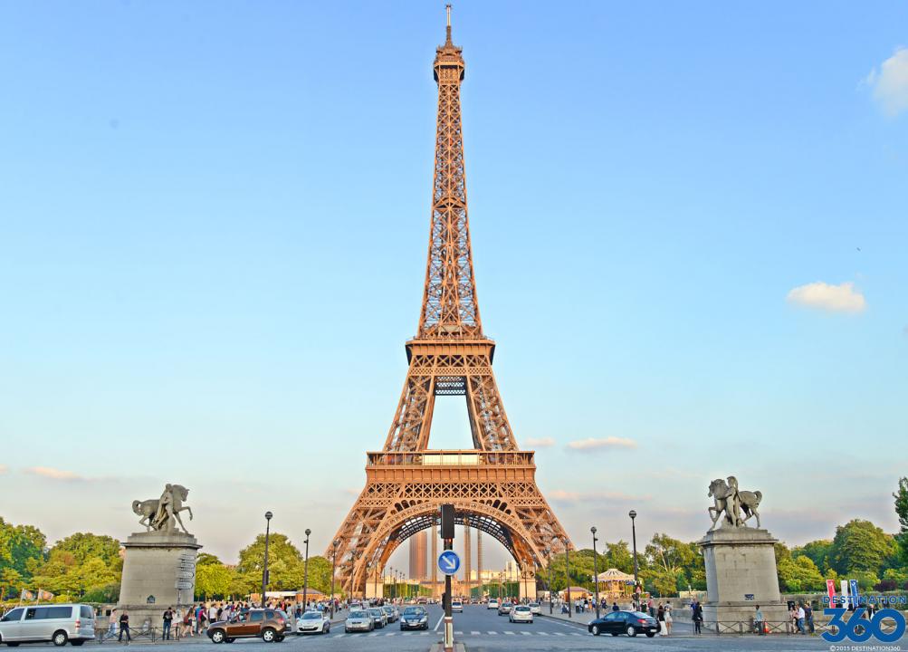 EIFFEL TOWER BEHIND THE SCENES PRIVATE TOUR