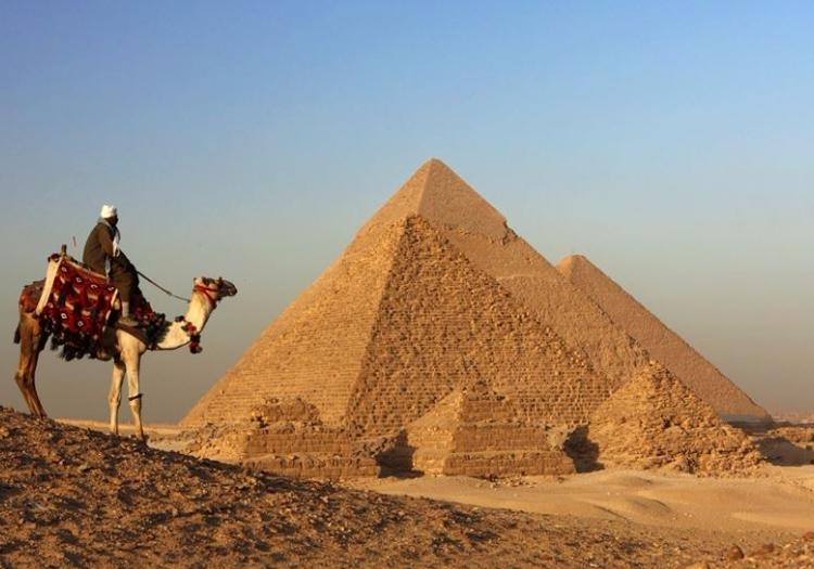 Tour To Giza Pyramids And Sphinx - Cairo