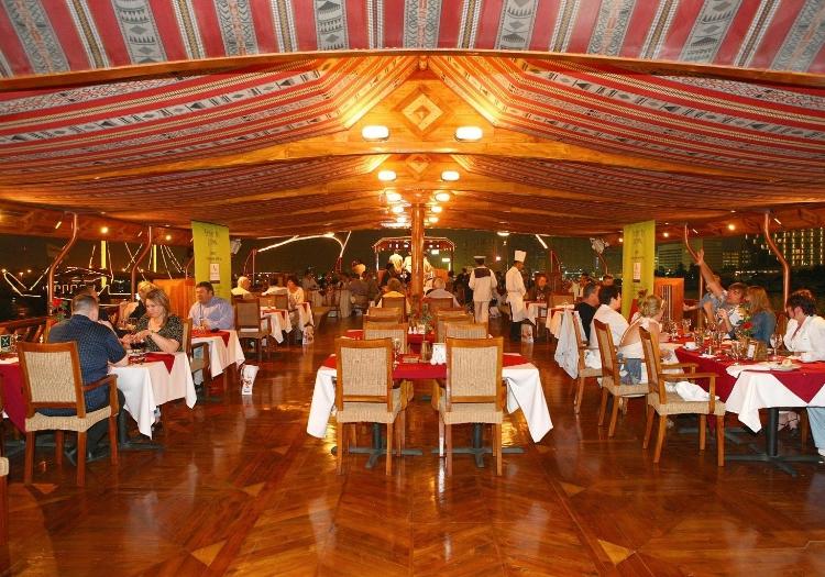 Dubai Creek Cruise With Dinner In Floating Restaurant