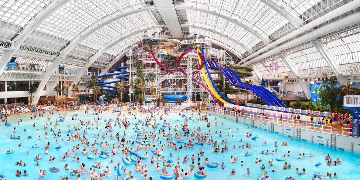Tenth Largest Malls in the World - West Edmonton Mall, Canada