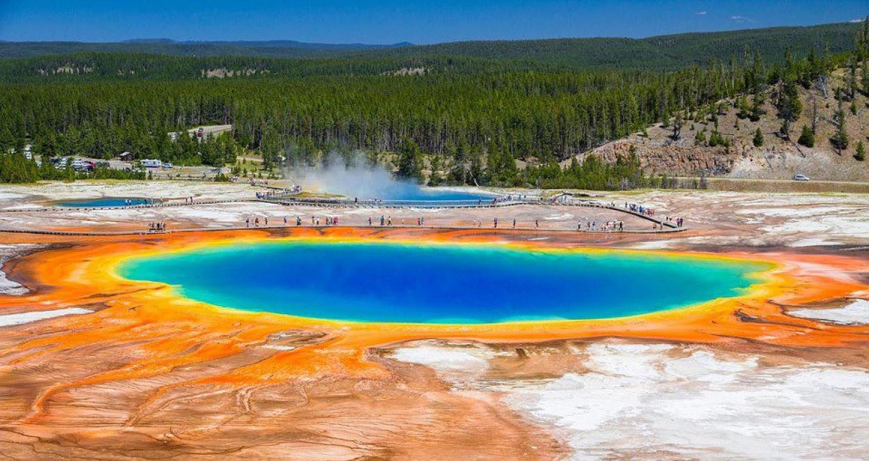 Top Knock Out Spots Of Yellowstone National Park : TripHobo Travel Blog