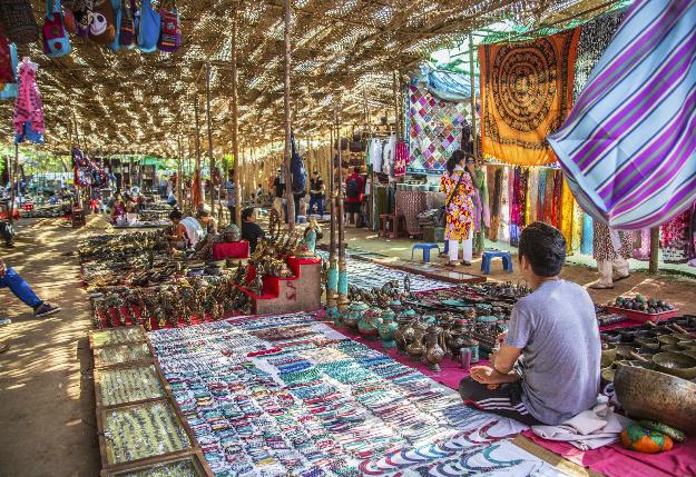 fewikwik and the goa market fewikwik and the goa market