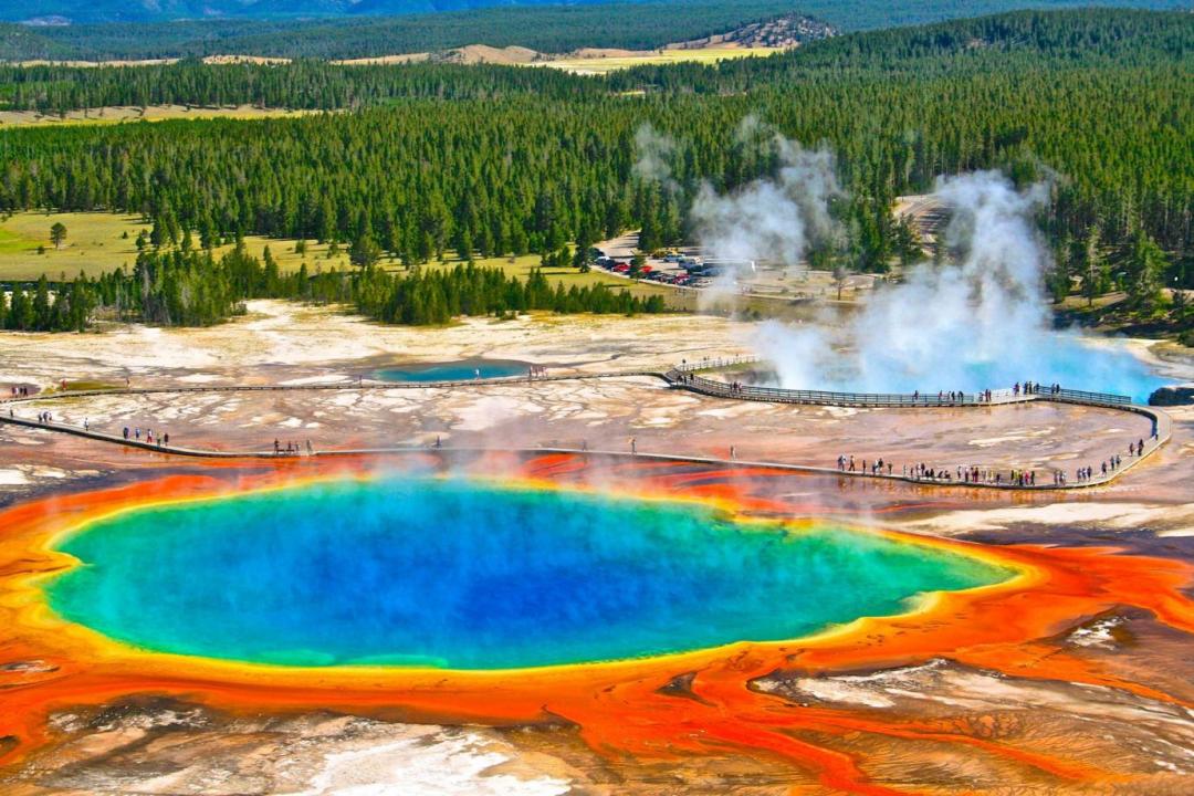 15 Most Unbelievable Amazing Places In The World: TripHobo