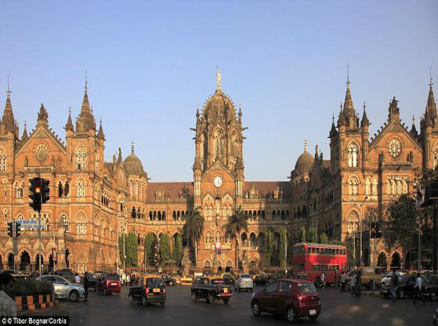 15 Astonishing Railway Stations Across India: TripHobo
