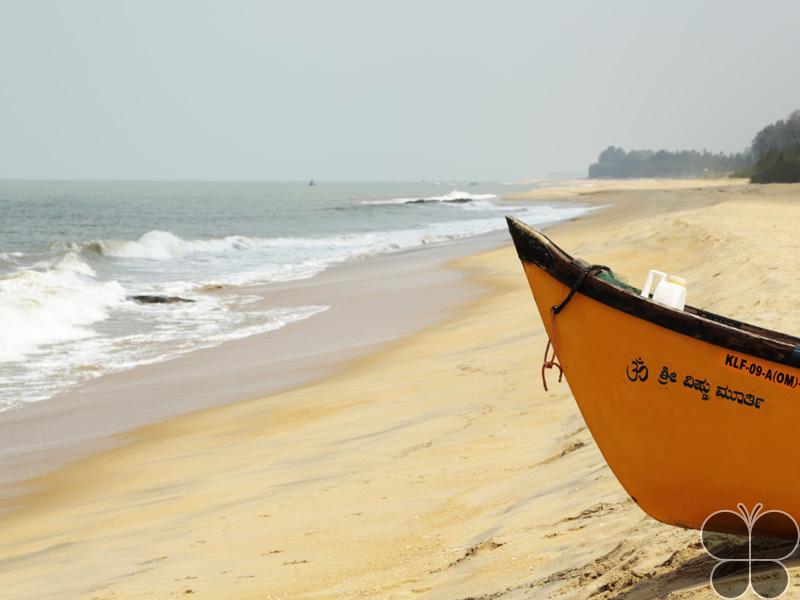 Did You Know About These 11 Secluded Beaches In Kerala? : TripHobo ...