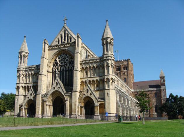St. Albans - weekend escape to the historical town