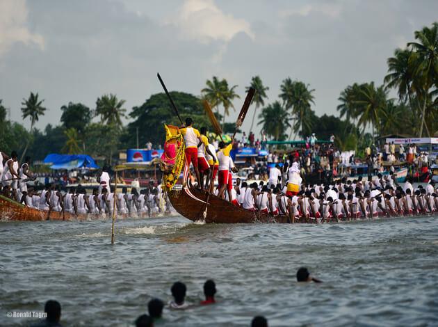 Alleppey - place to visit in India under 10000