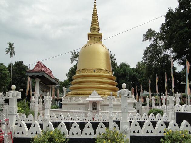 historical monuments in Sri Lanka