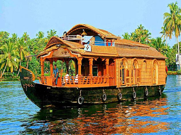 Backwater Destinations in Kerala