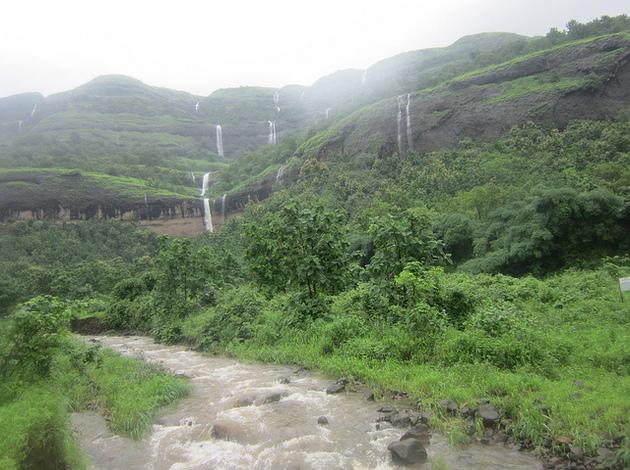 12 Waterfalls Near Mumbai To Explore And Unwind: TripHobo