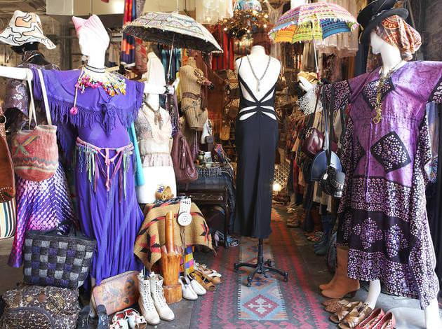 12 Best Flea Markets In NY For Shopaholics: TripHobo