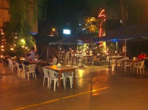 Pet Friendly Restaurants In Pune: TripHobo