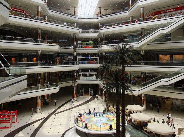15 Biggest Malls The World: TripHobo