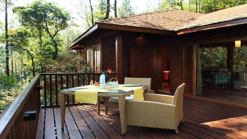 12 Resorts In India Where You Can Live Up Your Romance : TripHobo
