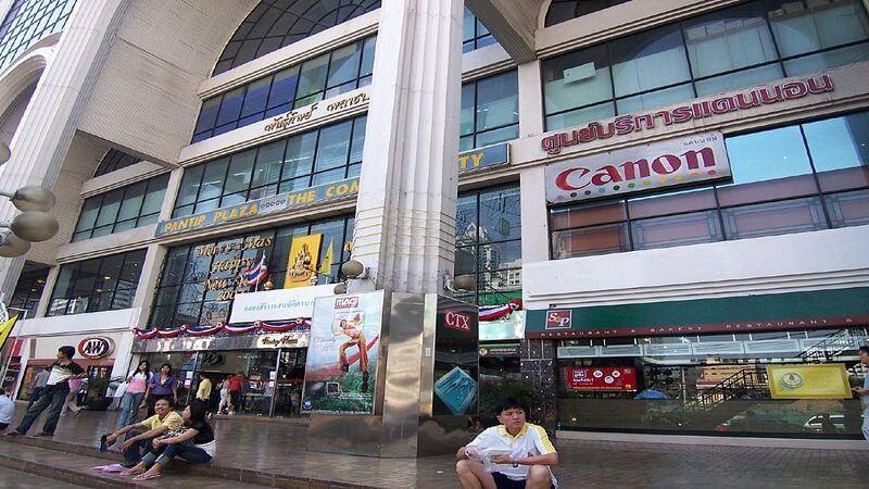 Pantip Plaza - tech shopping mall