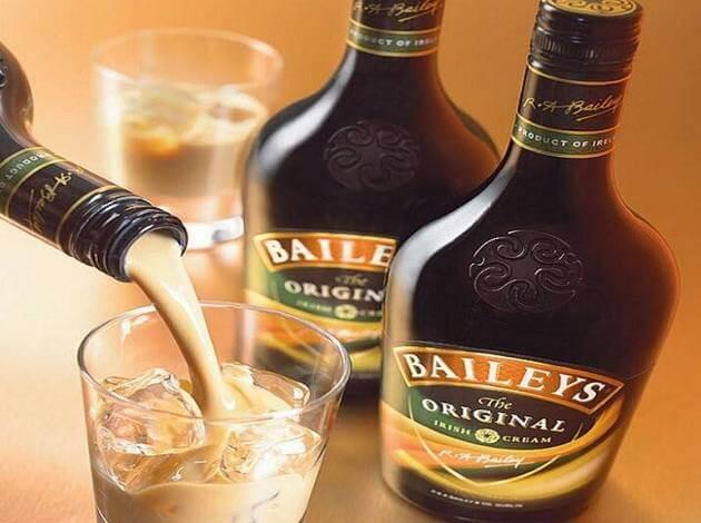 Baileys Irish Cream - a sweet alcoholic drink for beginners