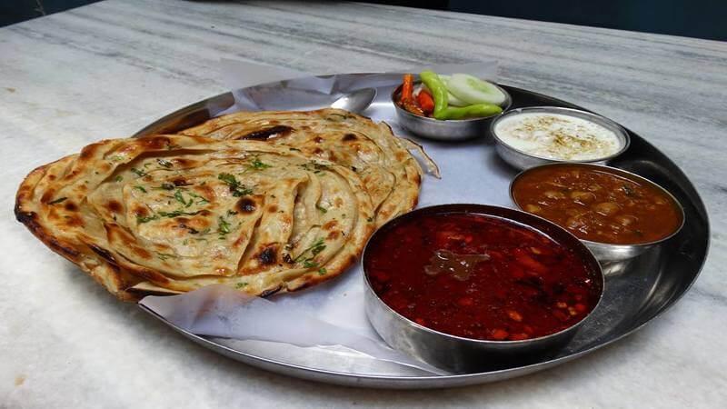 9 Best Dhabas To Try In Amritsar: TripHobo